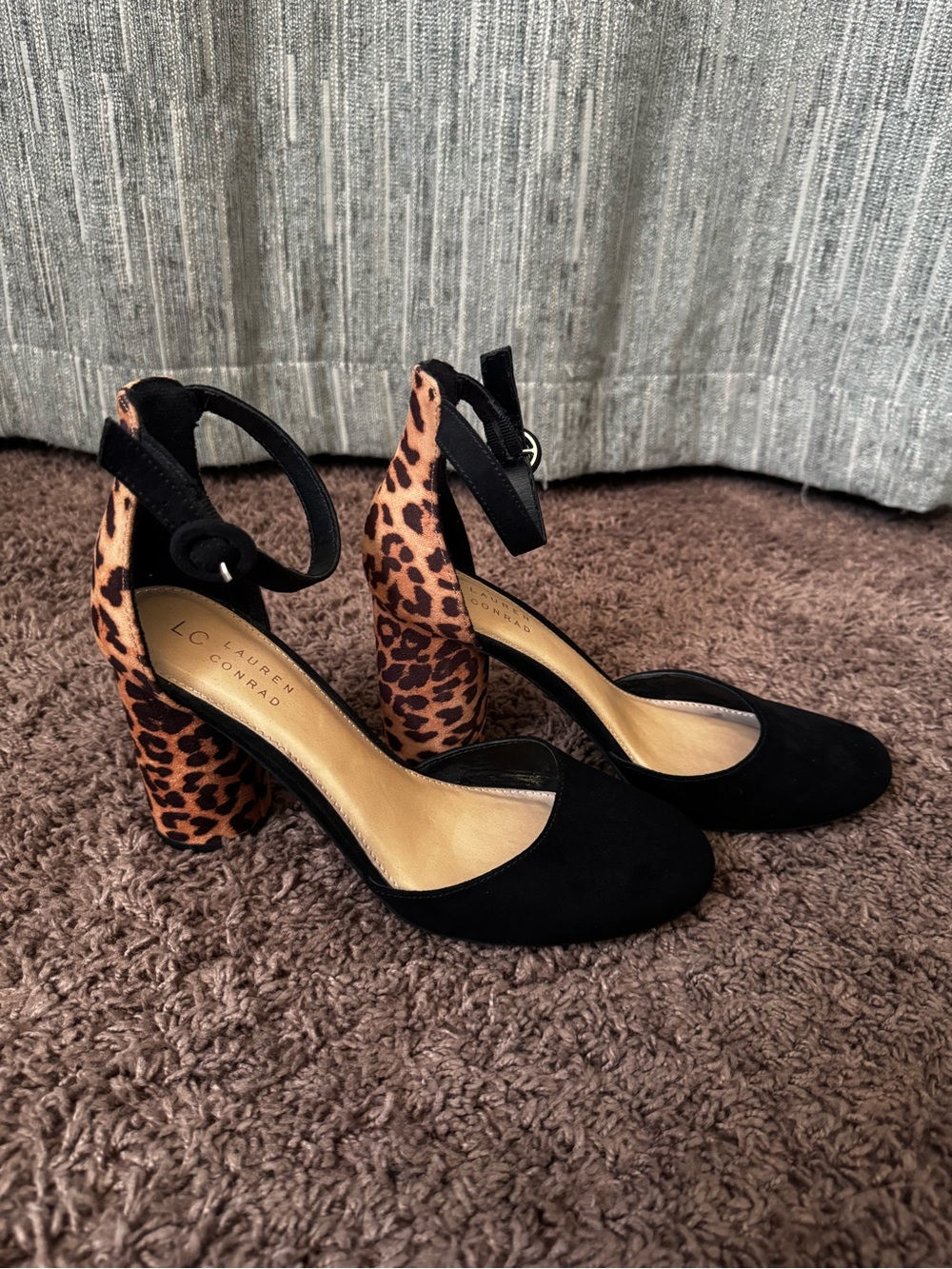 LC Lauren Conrad Black Pumps with Leopard-Print Block Heels